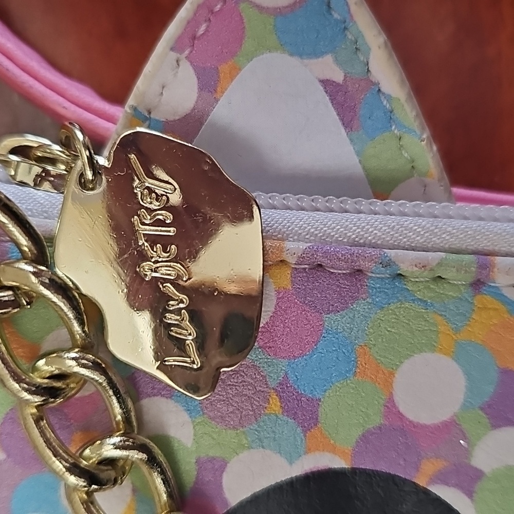 Luv Betsy Cute Cat Face Crossbody Bag - Picture 2 of 8